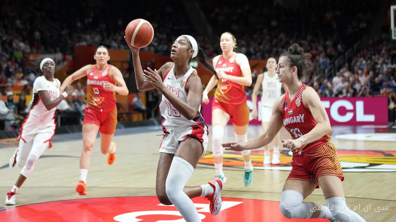 Überwältigender Sieg der US-Frauen gegen Ungarn: 108-56!
